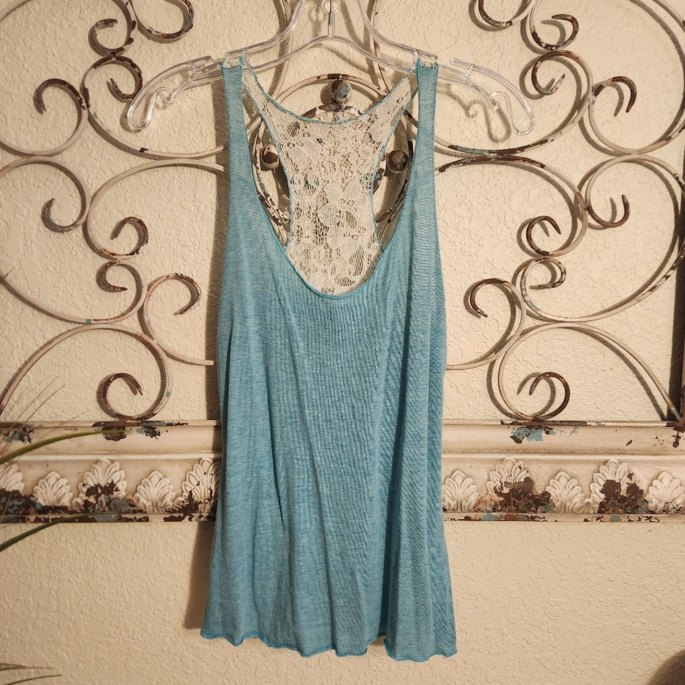 🦄 Kirra Tank top with lace